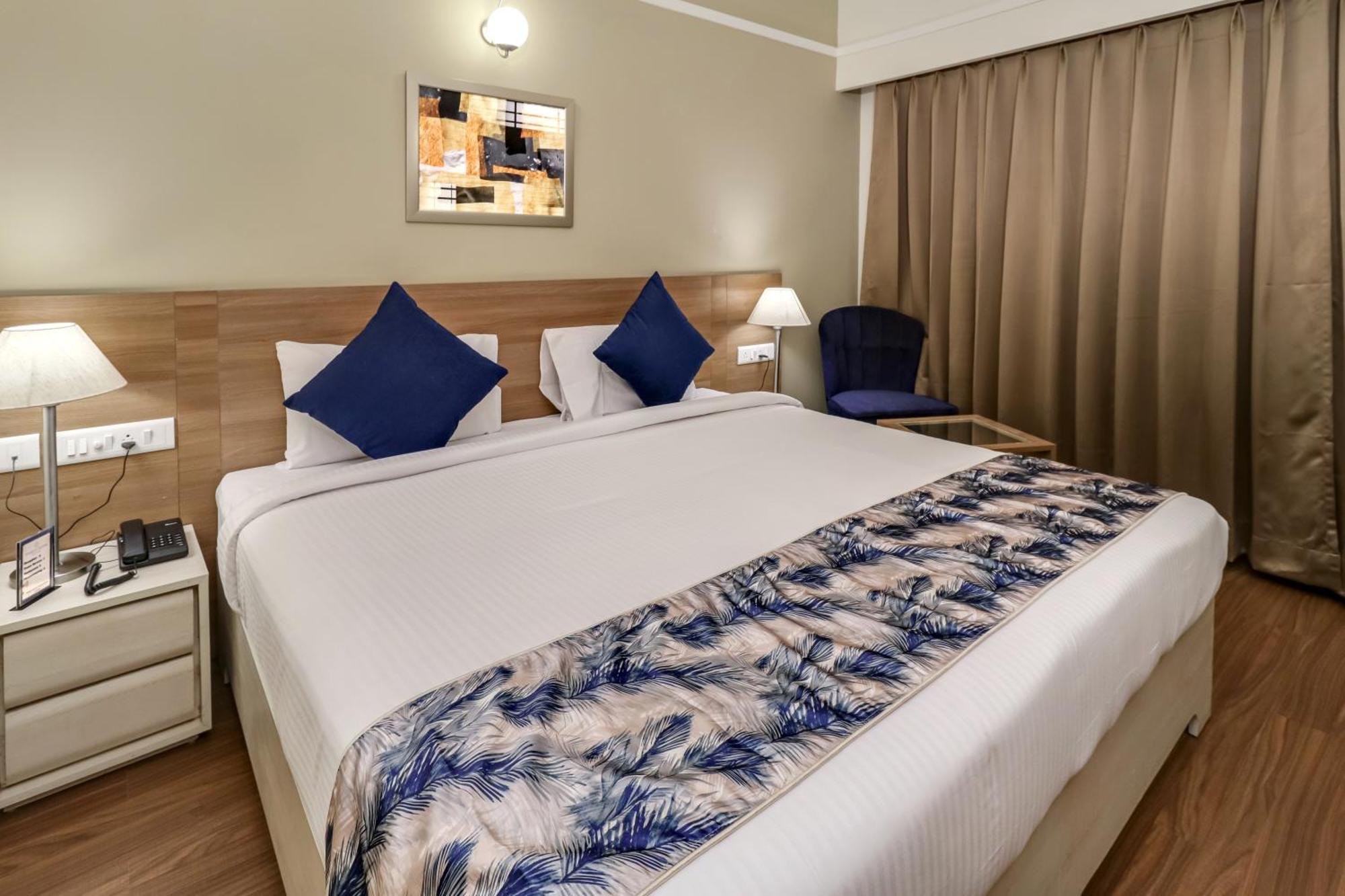 Starlit Suites Newtown Kalküta Dış mekan fotoğraf